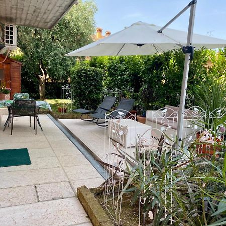 B&B Garda 4U Desenzano del Garda Bagian luar foto