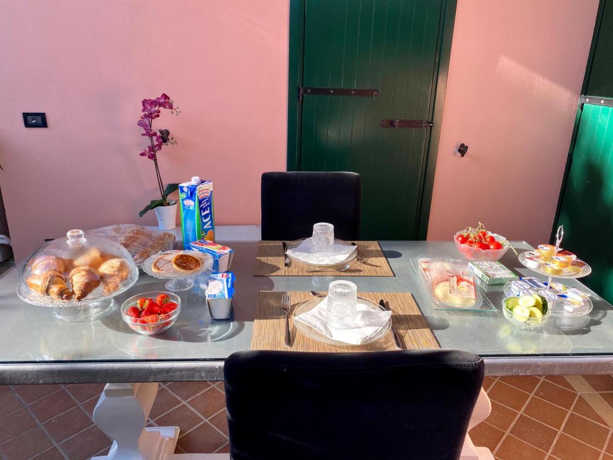 B&B Garda 4U Desenzano del Garda Bagian luar foto