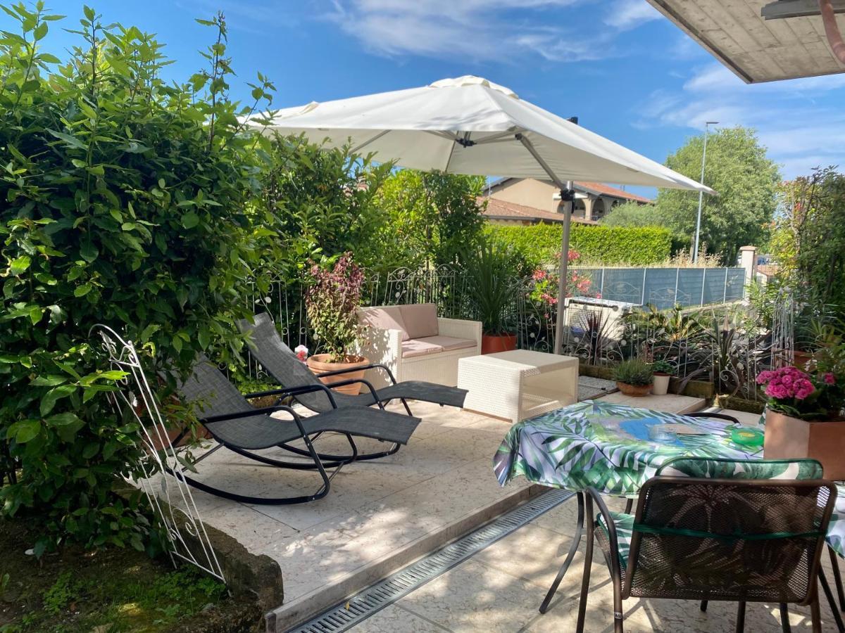 B&B Garda 4U Desenzano del Garda Bagian luar foto