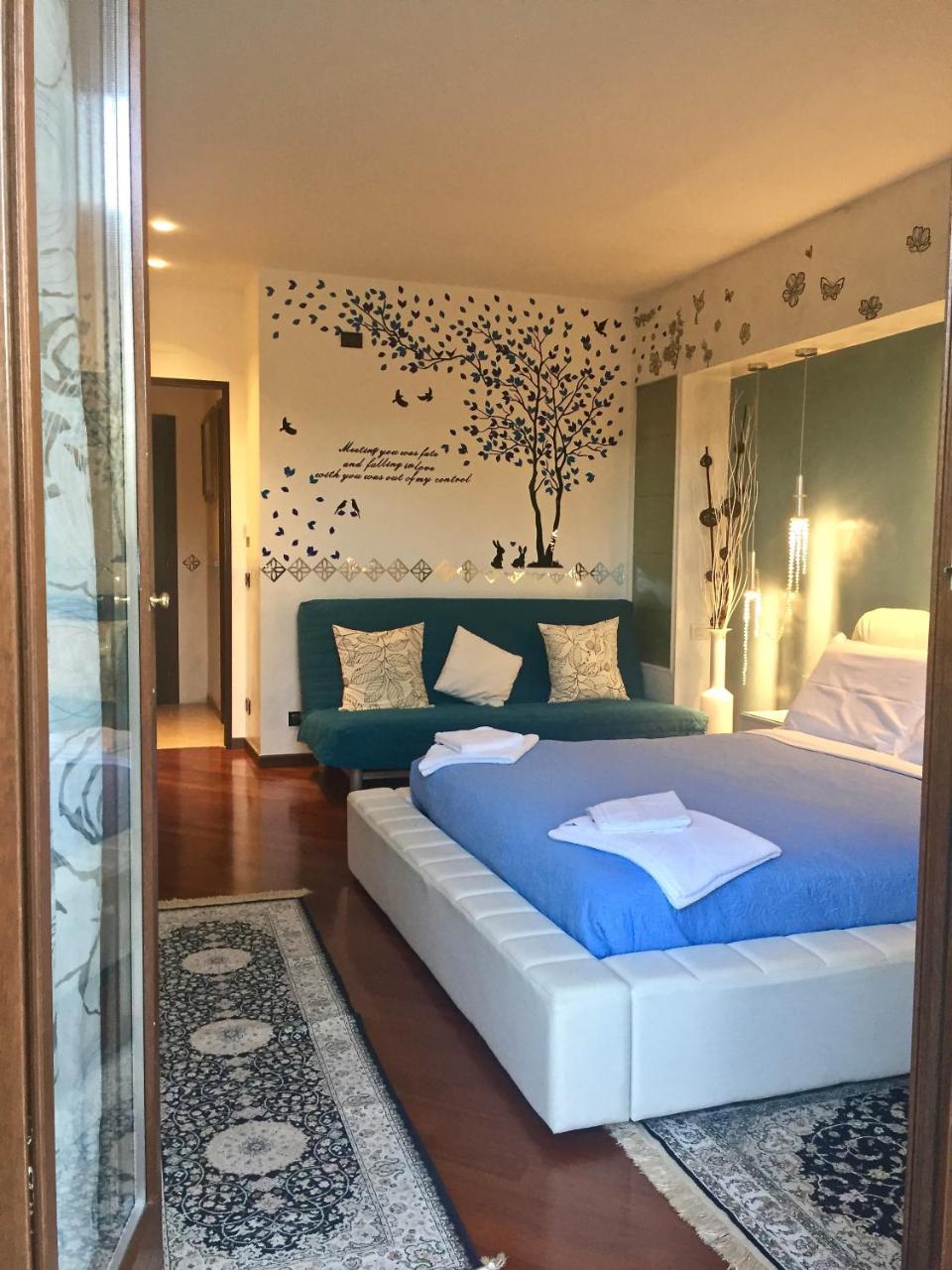 B&B Garda 4U Desenzano del Garda Bagian luar foto