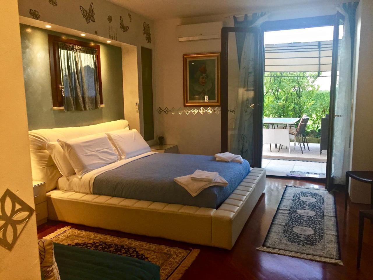 B&B Garda 4U Desenzano del Garda Bagian luar foto