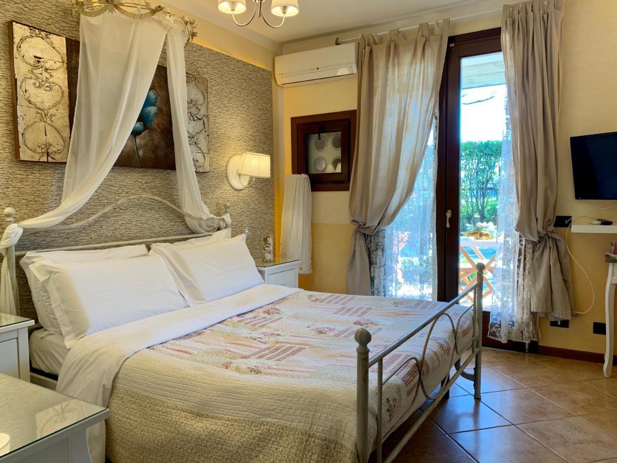B&B Garda 4U Desenzano del Garda Bagian luar foto